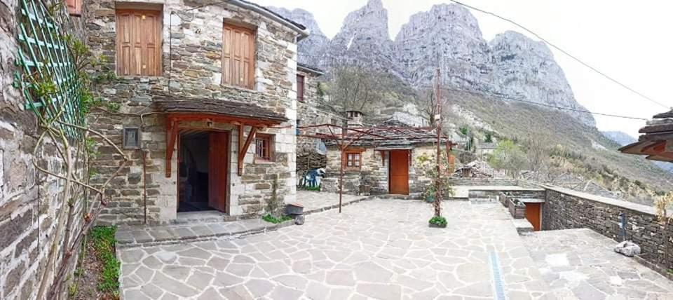 Ανδρομέδα: Παραδοσιακό Κατάλυμμα Villa Papigkon Exteriör bild